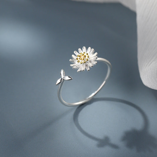 Daisy Bloom Ring